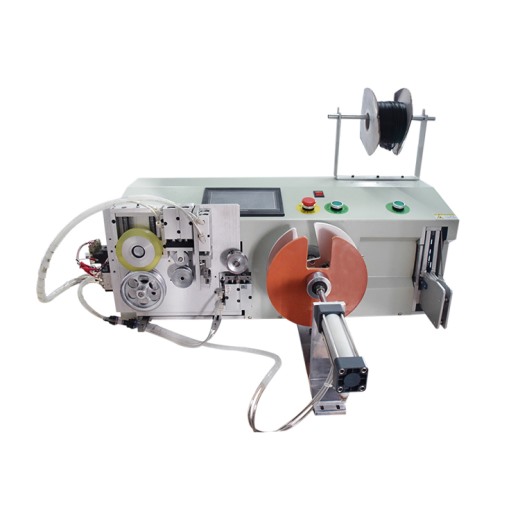 Winding and binding machine